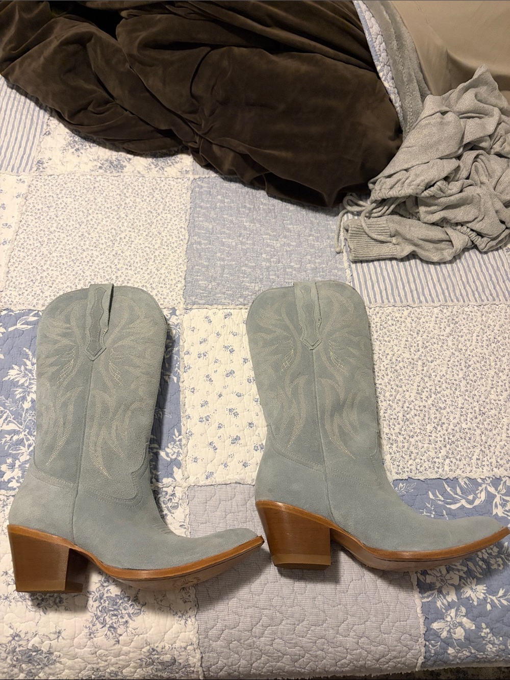 Women's Light Blue Suede Western Boots with Block Heel miranda lambert